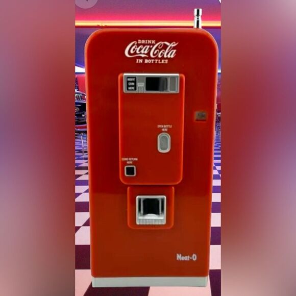 Coca Cola Coke '55 Style AM-FM Radio Vending Machine NIB Vintage 1992 - Picture 1 of 9